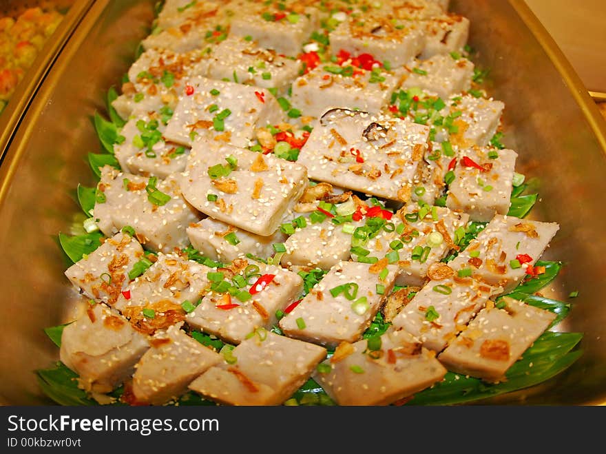 Yam cakes in the pan