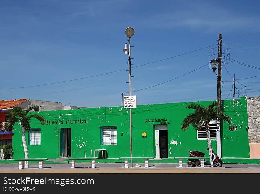 Green building of municipal library in mexico. Green building of municipal library in mexico