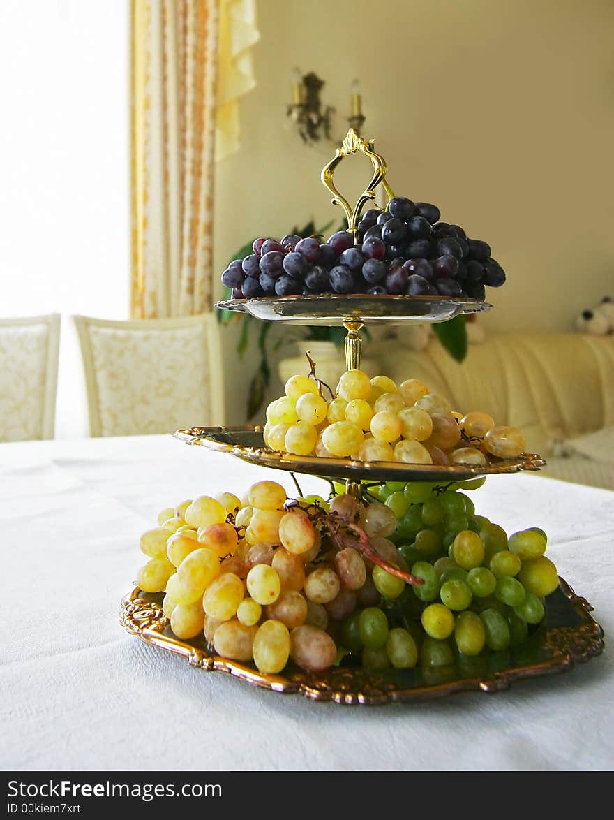 Grapes in a vase