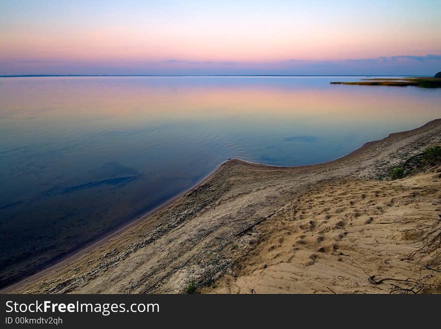 Autumn evening on the lake