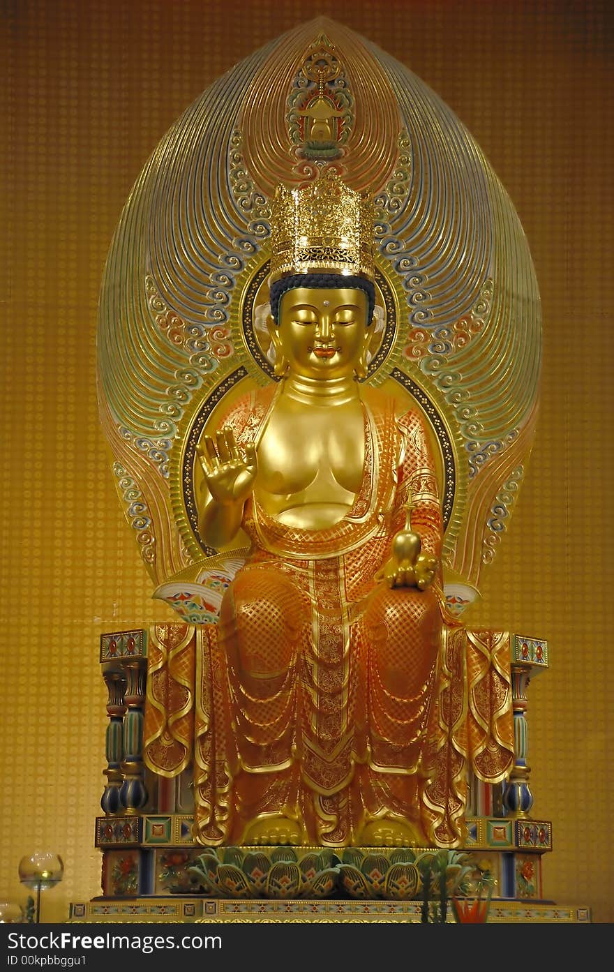 Interior shot of the Buddha Tooth Relic Temple & Museum in Singapore