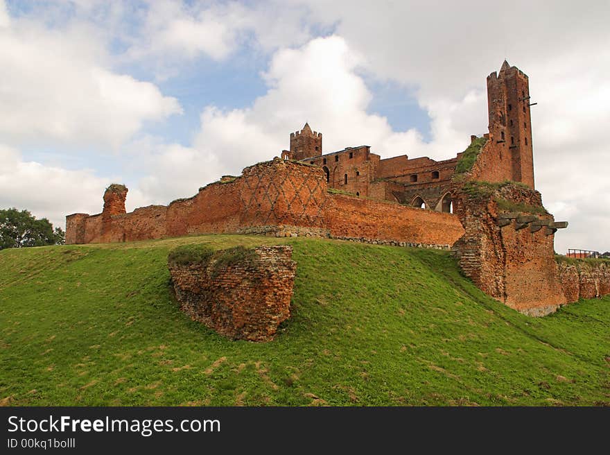 Ruins of crusader medival cast