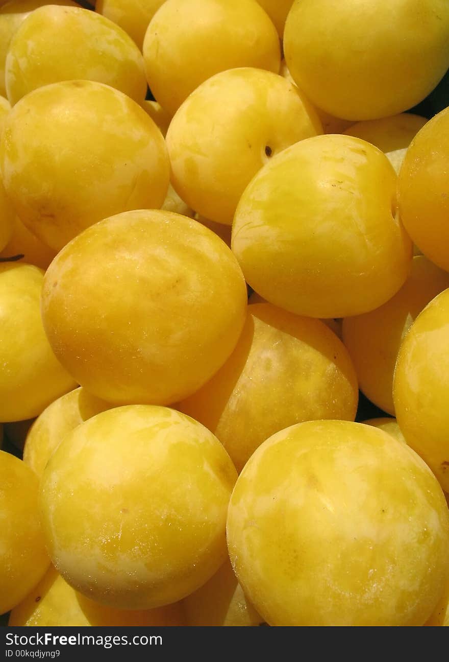 Yellow plums