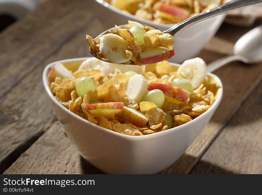 Corn flakes with fruits