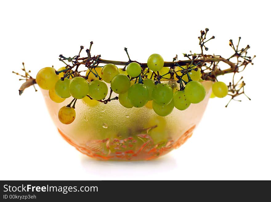 Bowl with grapes 2