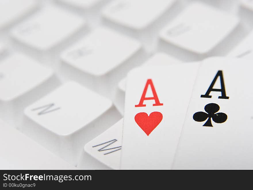 Online Pocket Aces