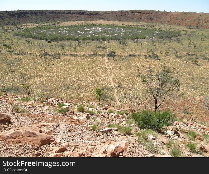 Wolfe creek meteorite crater, landscape view