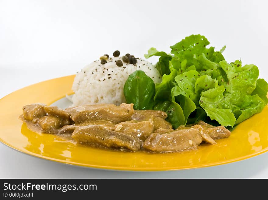 Veal strips in cream and mushroom sauce