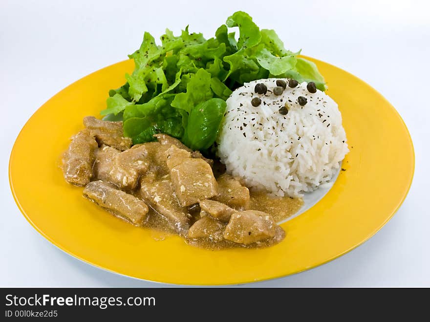 Veal strips in cream and mushroom sauce