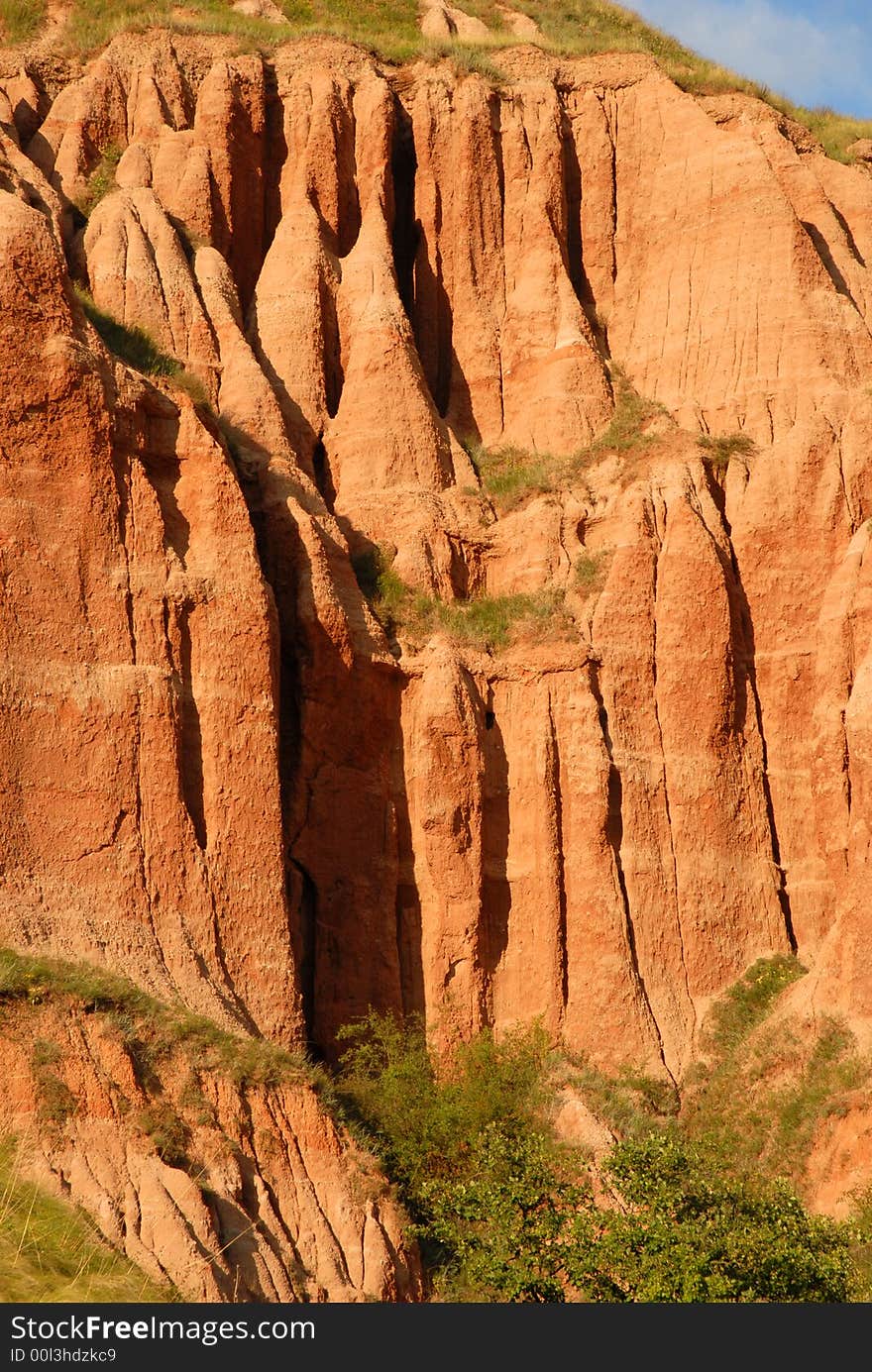 A closer look into the rock