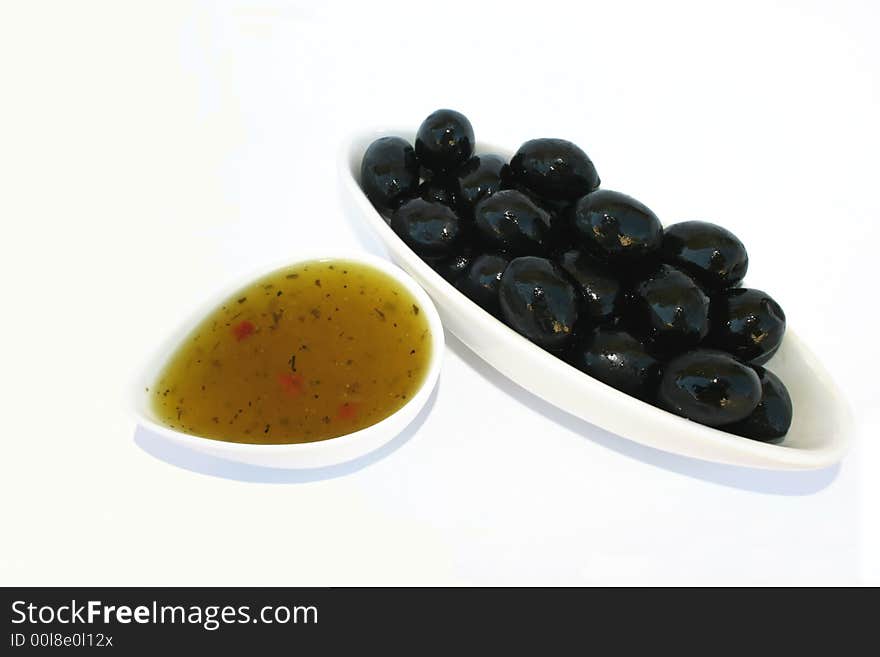 Olives and sauce