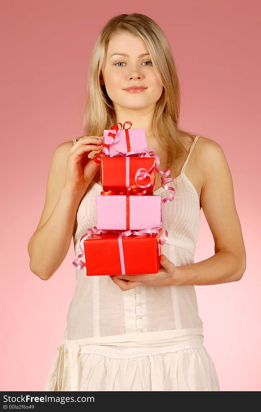 Woman & Gifts