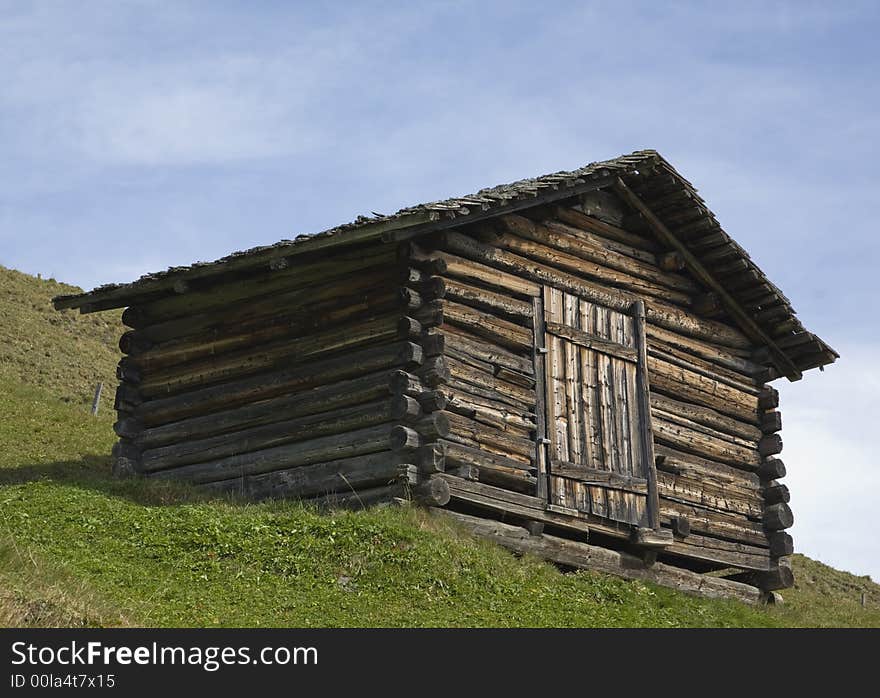 Wooden Barn - Holzhütte