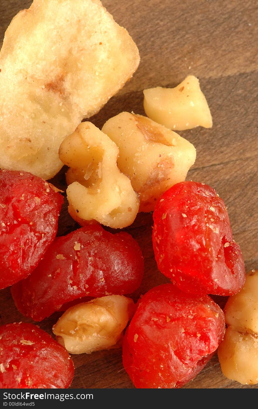 Various dried fruits