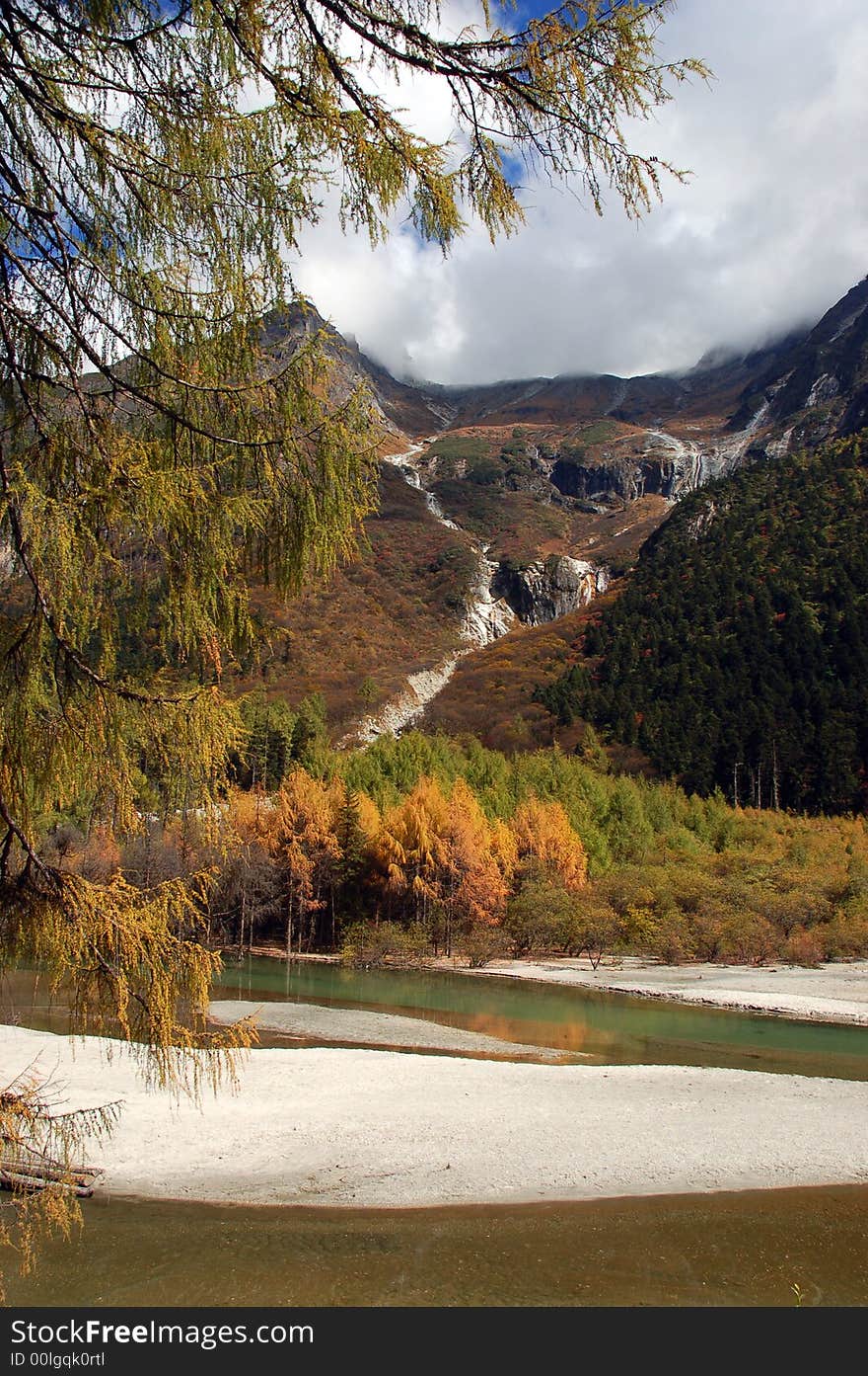 Bi-Peng valley is a beautiful valley lies in the north-west of Sichuan P.R.China.