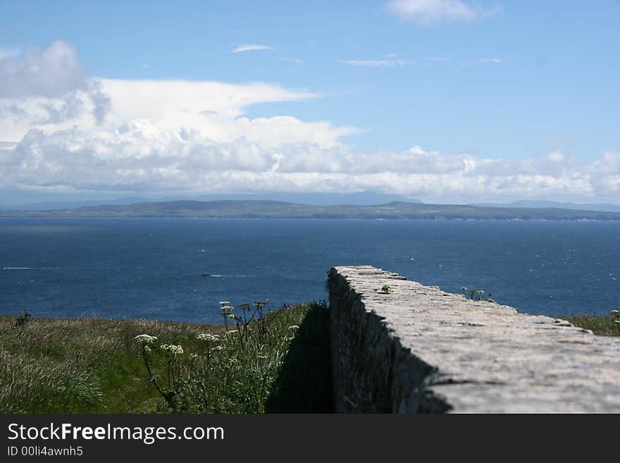 Stone Wall to the Ocean