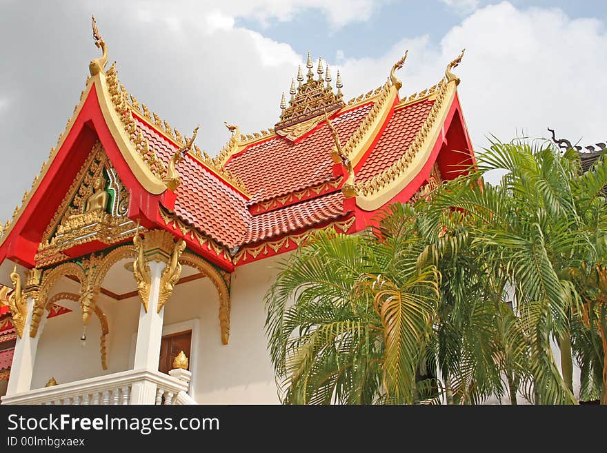 Decorated roof of a Buddhist temple in Thailand