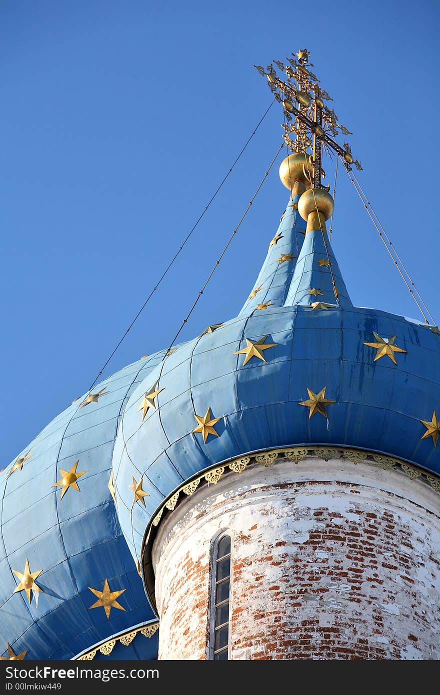 Cupolas and crosses on the Russian church (Suzdal)