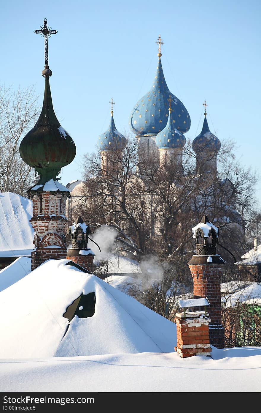 Cupolas and crosses on the Russian church (Suzdal)