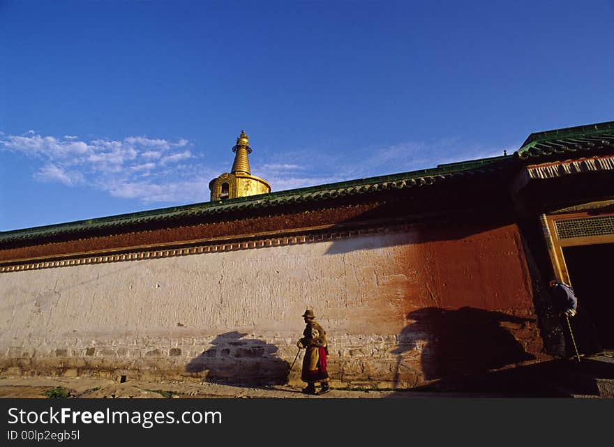 Tibetan architecture