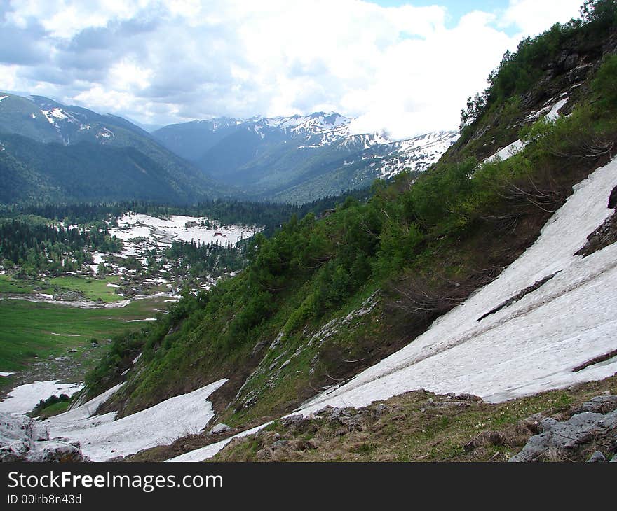 The main Caucasian ridge