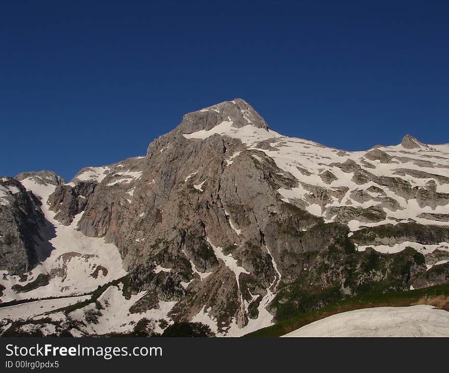 Mountain Fisht. June 2007. We left climbers camp.