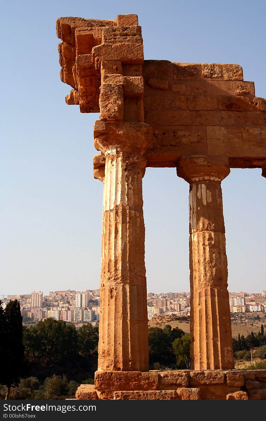 Ancient building in Agridjento