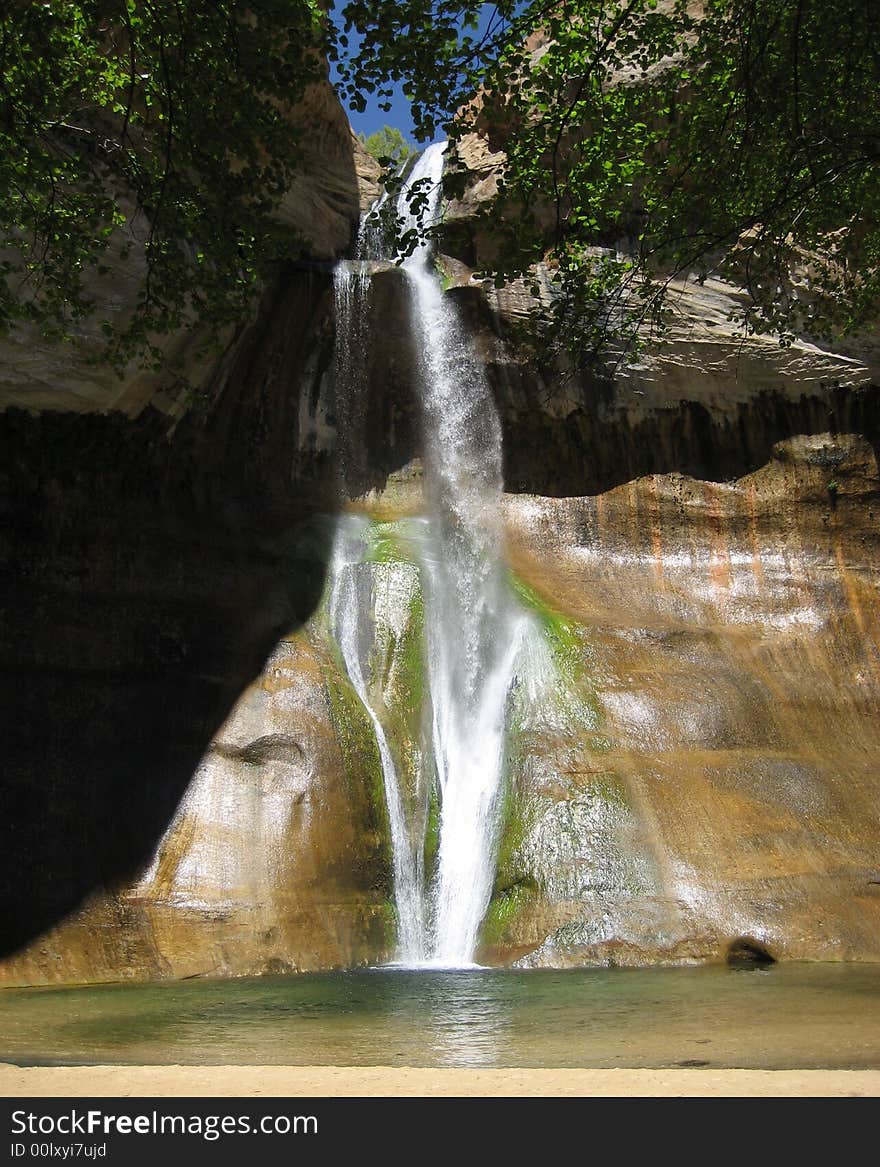 Lower Calf Creek Falls