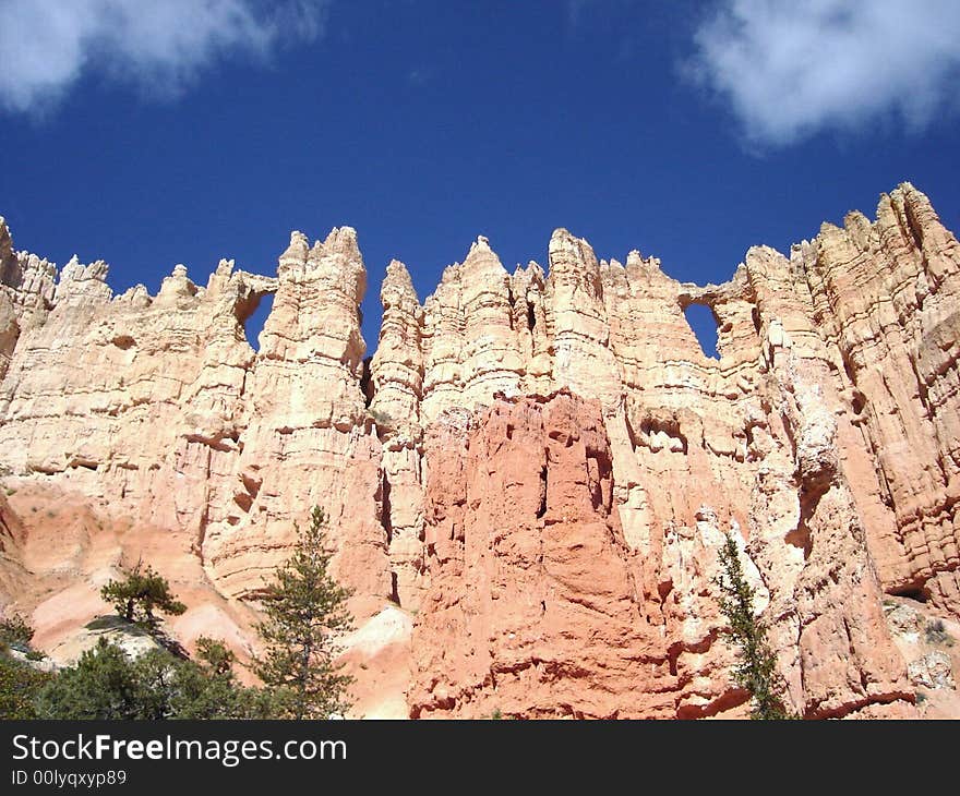 Bryce Canyon - Wall Of Windows