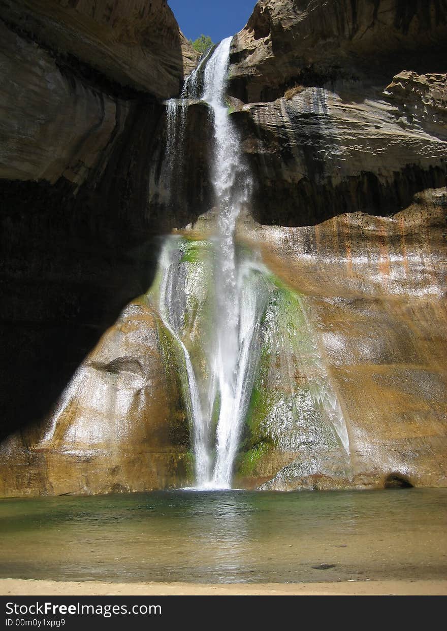 Lower Calf Creek Falls