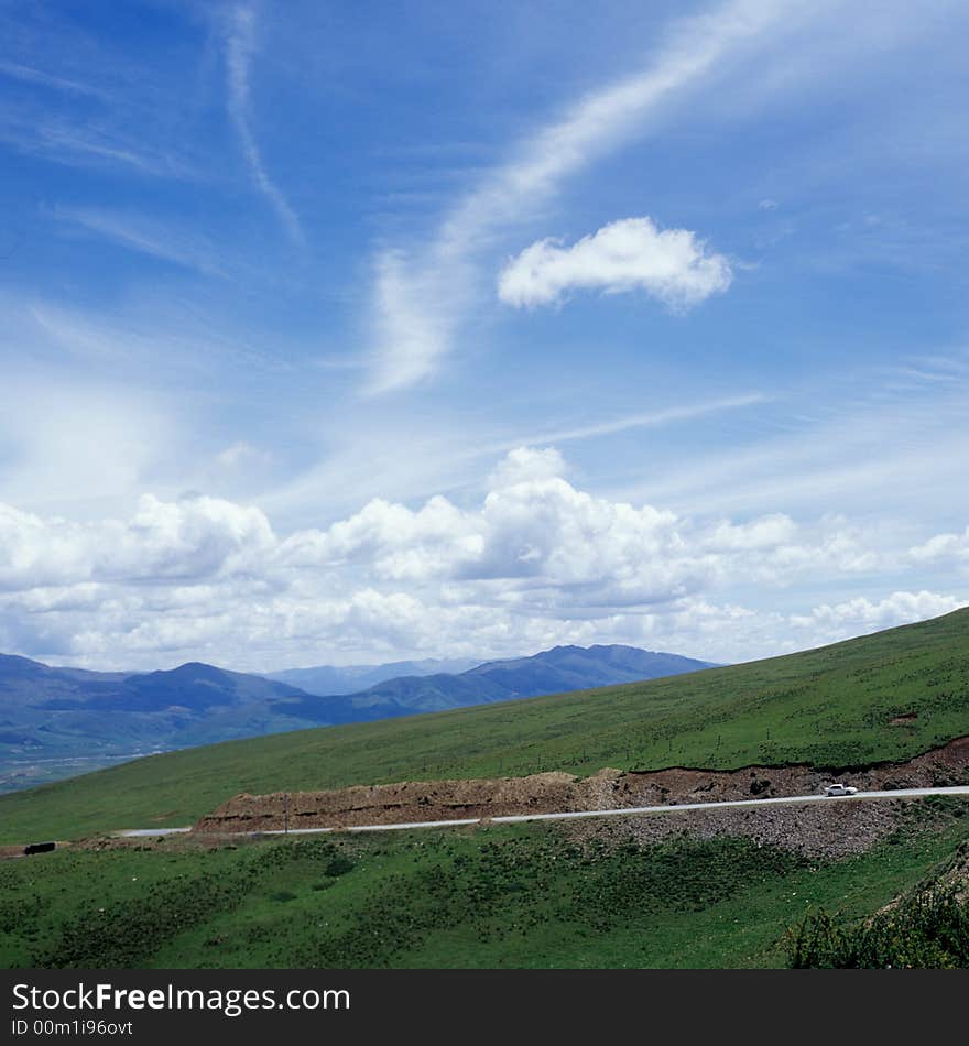 Road 318 from Shanghai to Tibet, altitude 4500 meters. Road 318 from Shanghai to Tibet, altitude 4500 meters