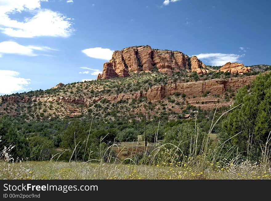 A picture of the beauty that is Sedona Arizona with the unique rock formations vegitation and  beautifull colors. A picture of the beauty that is Sedona Arizona with the unique rock formations vegitation and  beautifull colors