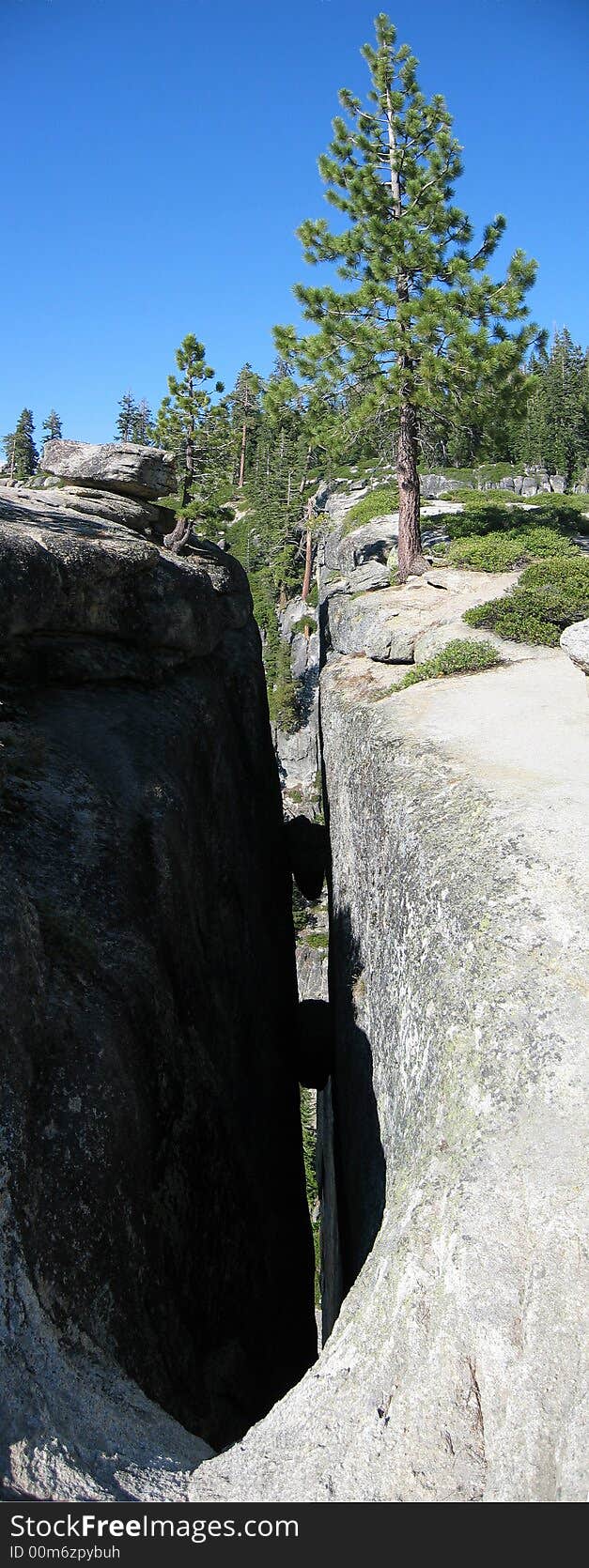 Fissure at Taft Point