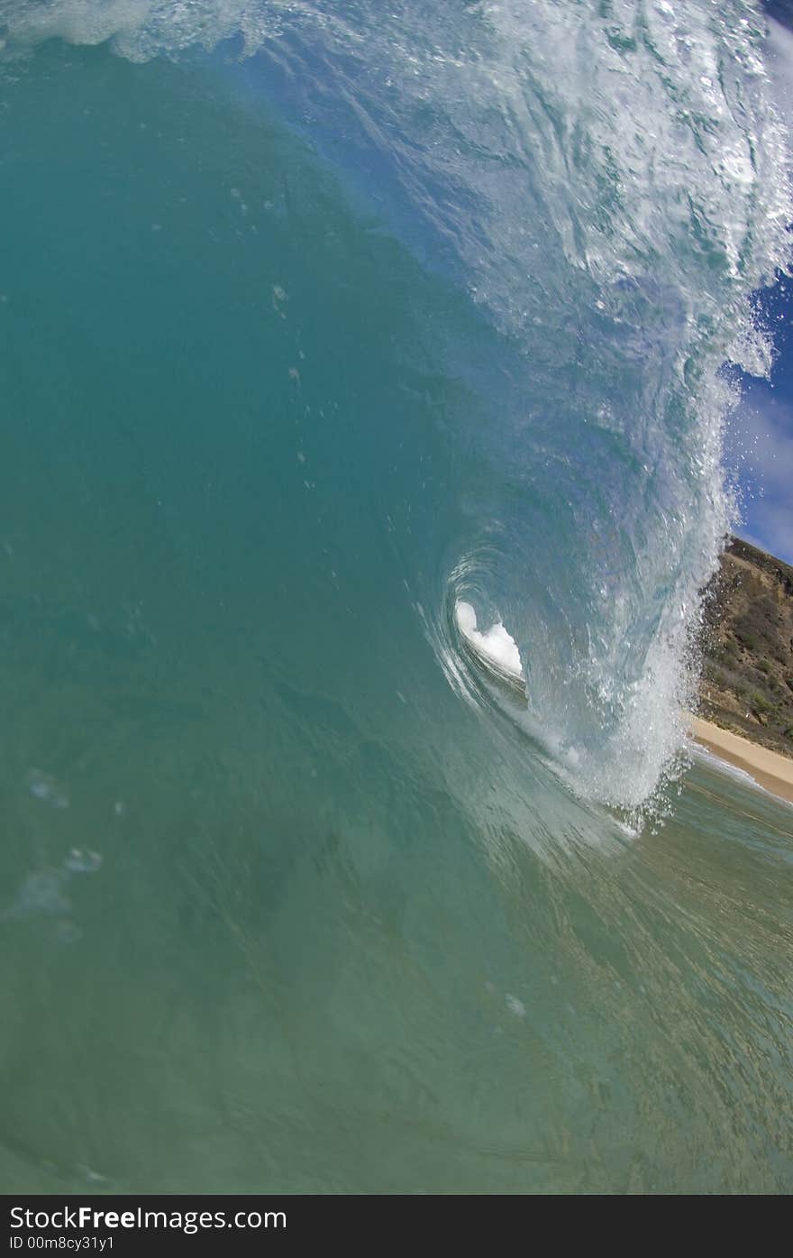 Giant wave breaking in shallow waters