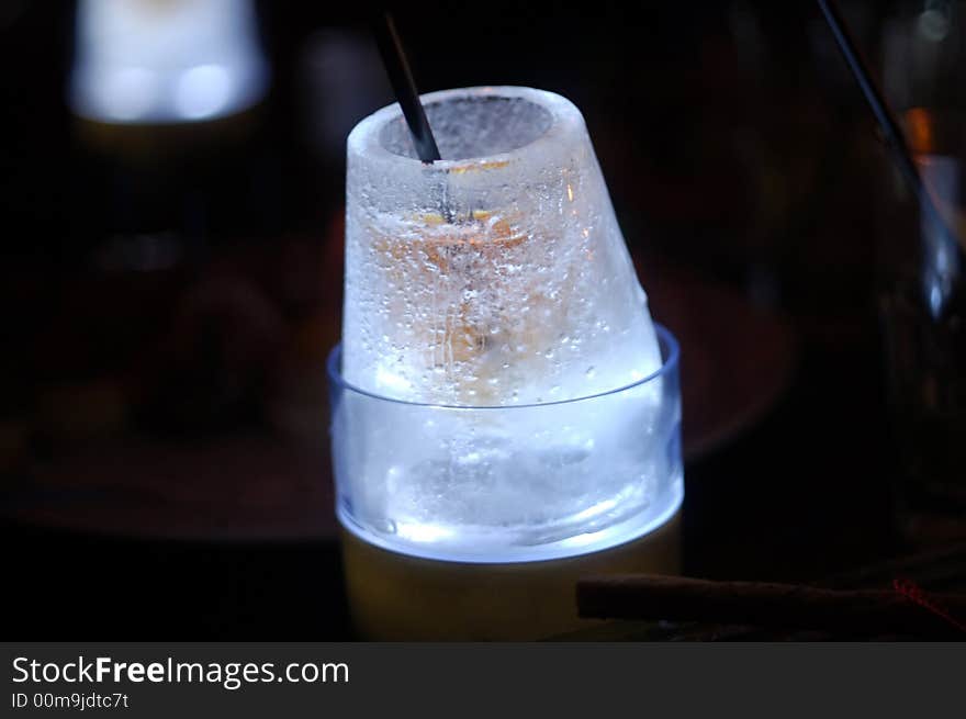 Ice shot-glass