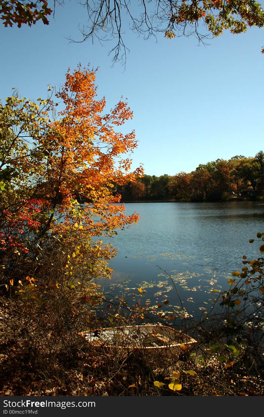 This is a photo of a boat taken in the fall. This is a photo of a boat taken in the fall.