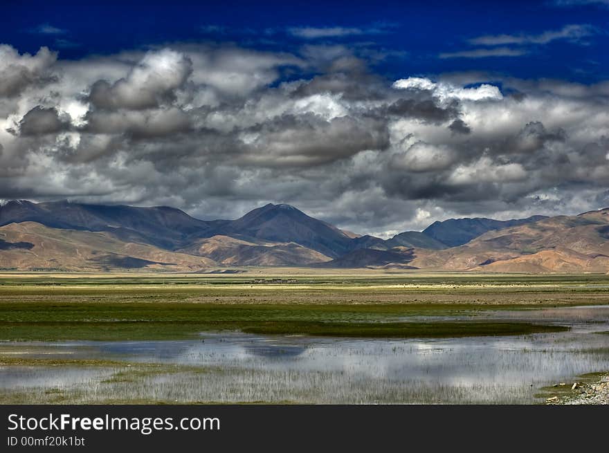 Mountains and sky in tibet