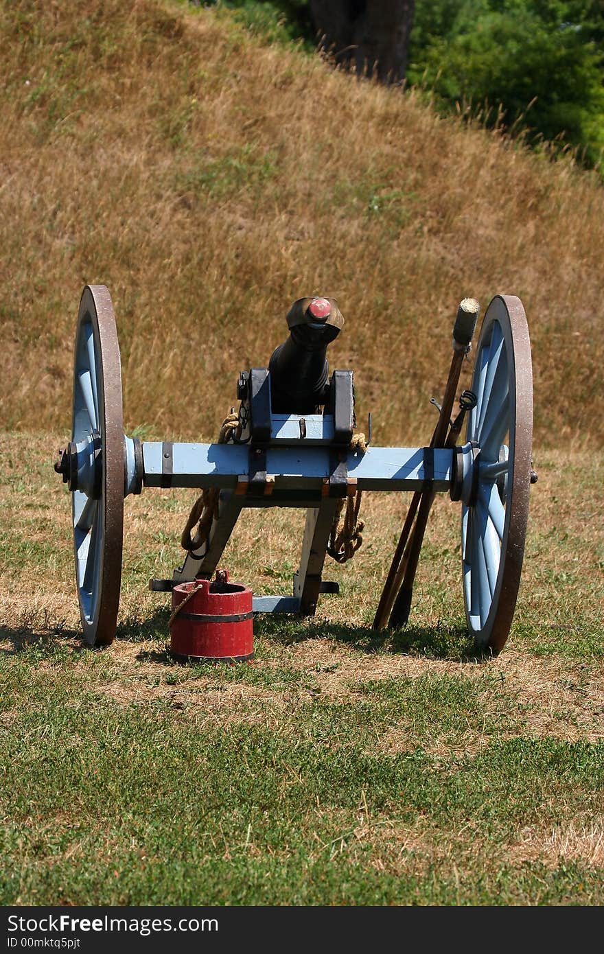 Cannon used in a War of 1812 battle re-enactment. Cannon used in a War of 1812 battle re-enactment