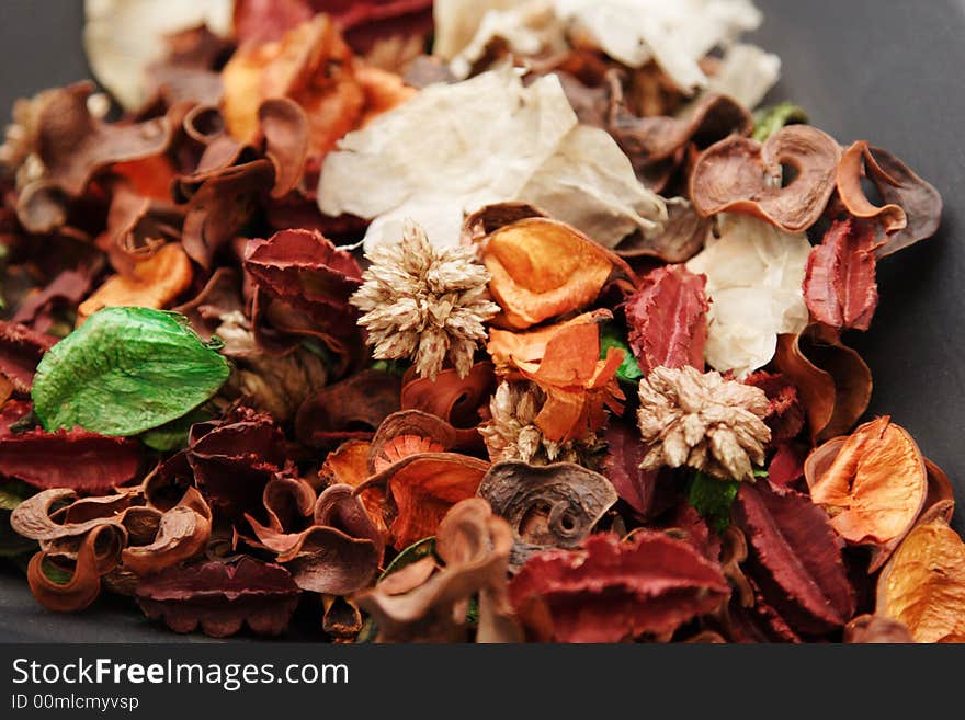 Dry flower petals