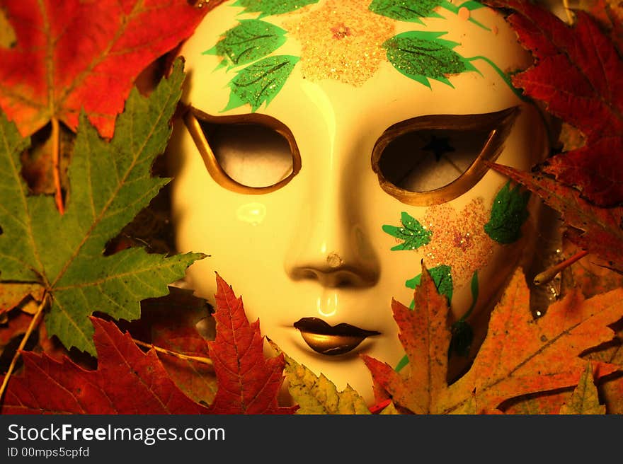 Mask in Maple leaves