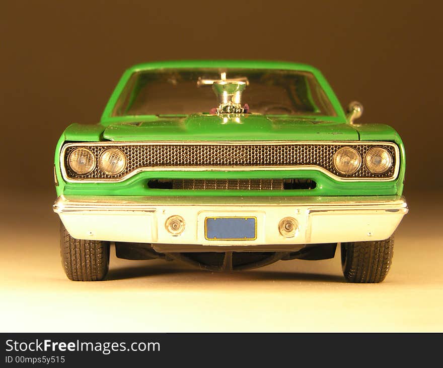 Plastic model of a muscle car