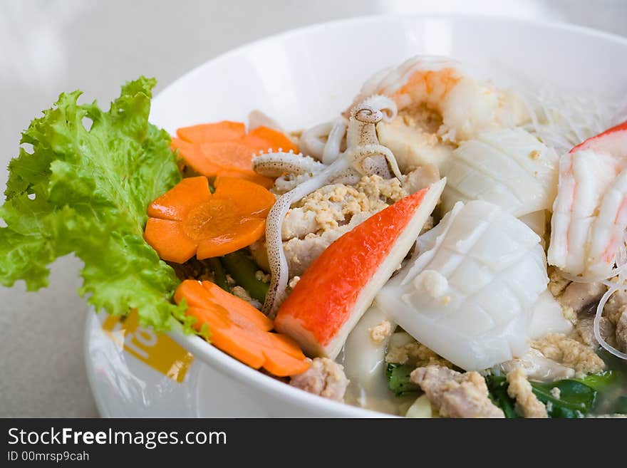 Image of Thai seafood noodle