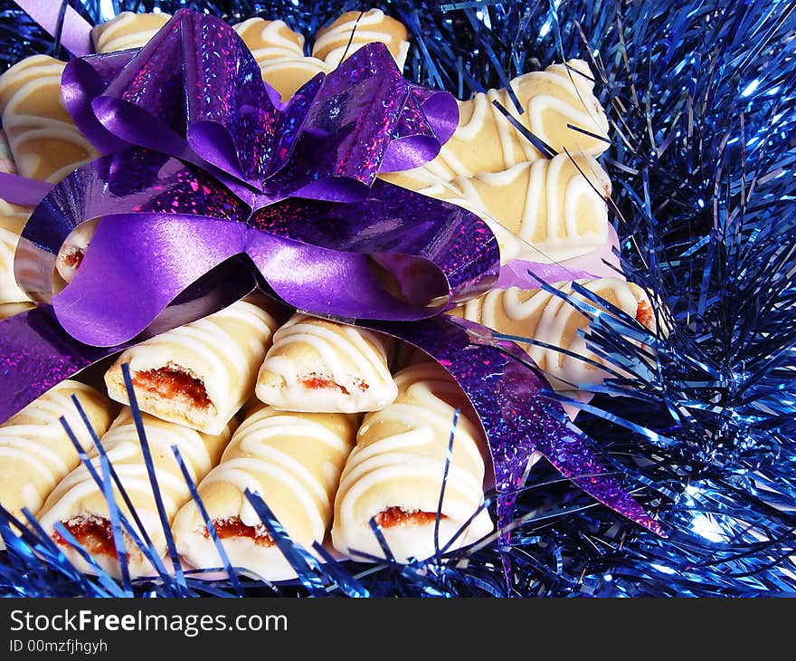 Close-up cookies with violet b