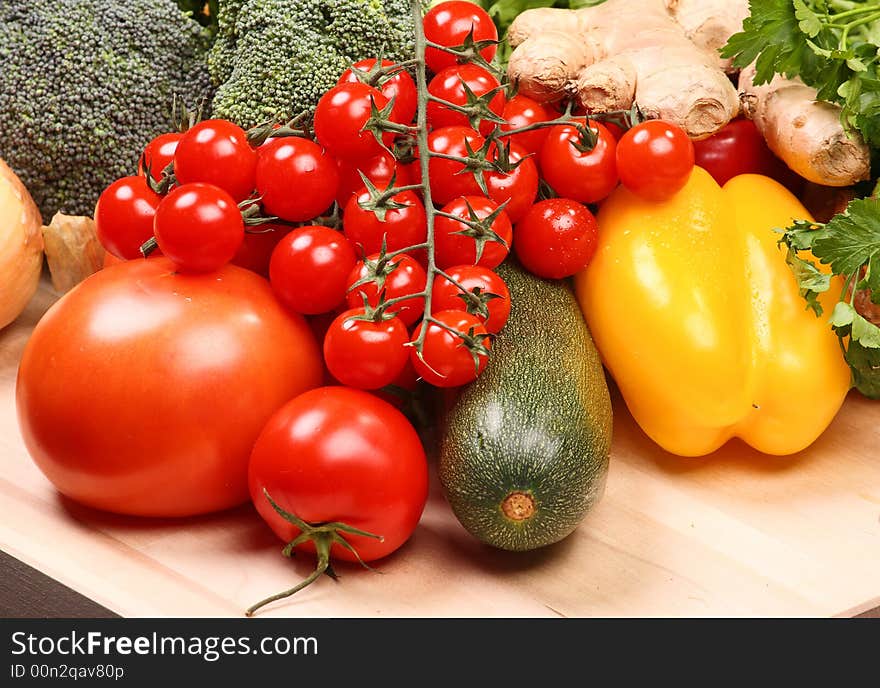 Set of different vegetables: tomatoes, paprika, ginger