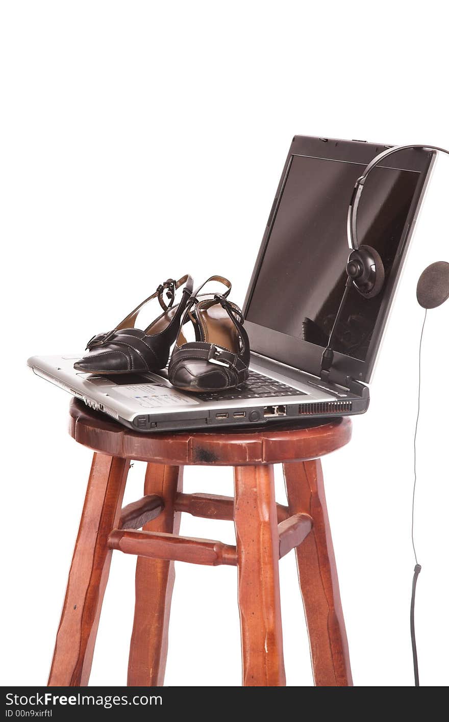 Chair, Computer, Shoes