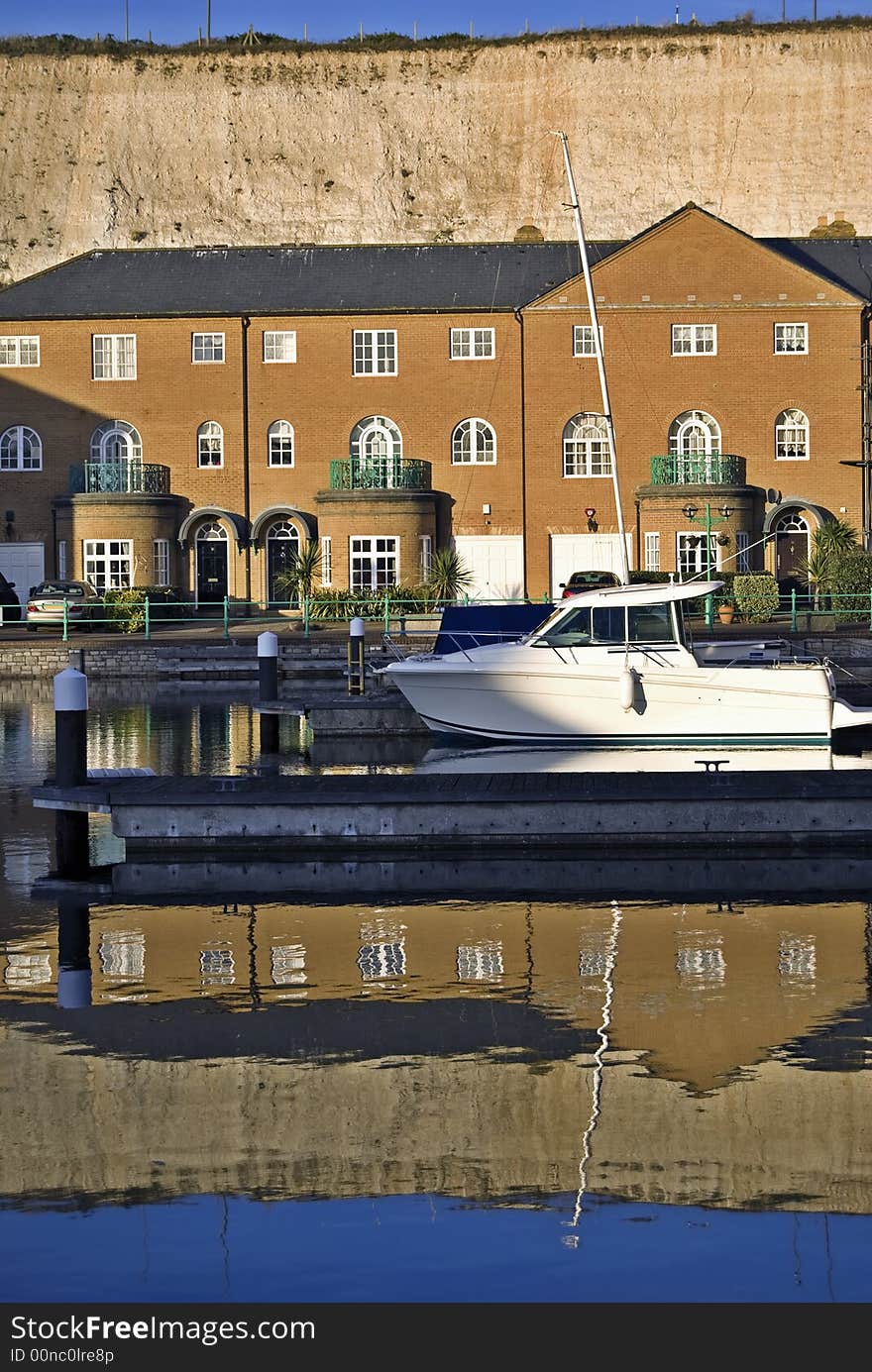 Luxury Apartments, Brighton Marina