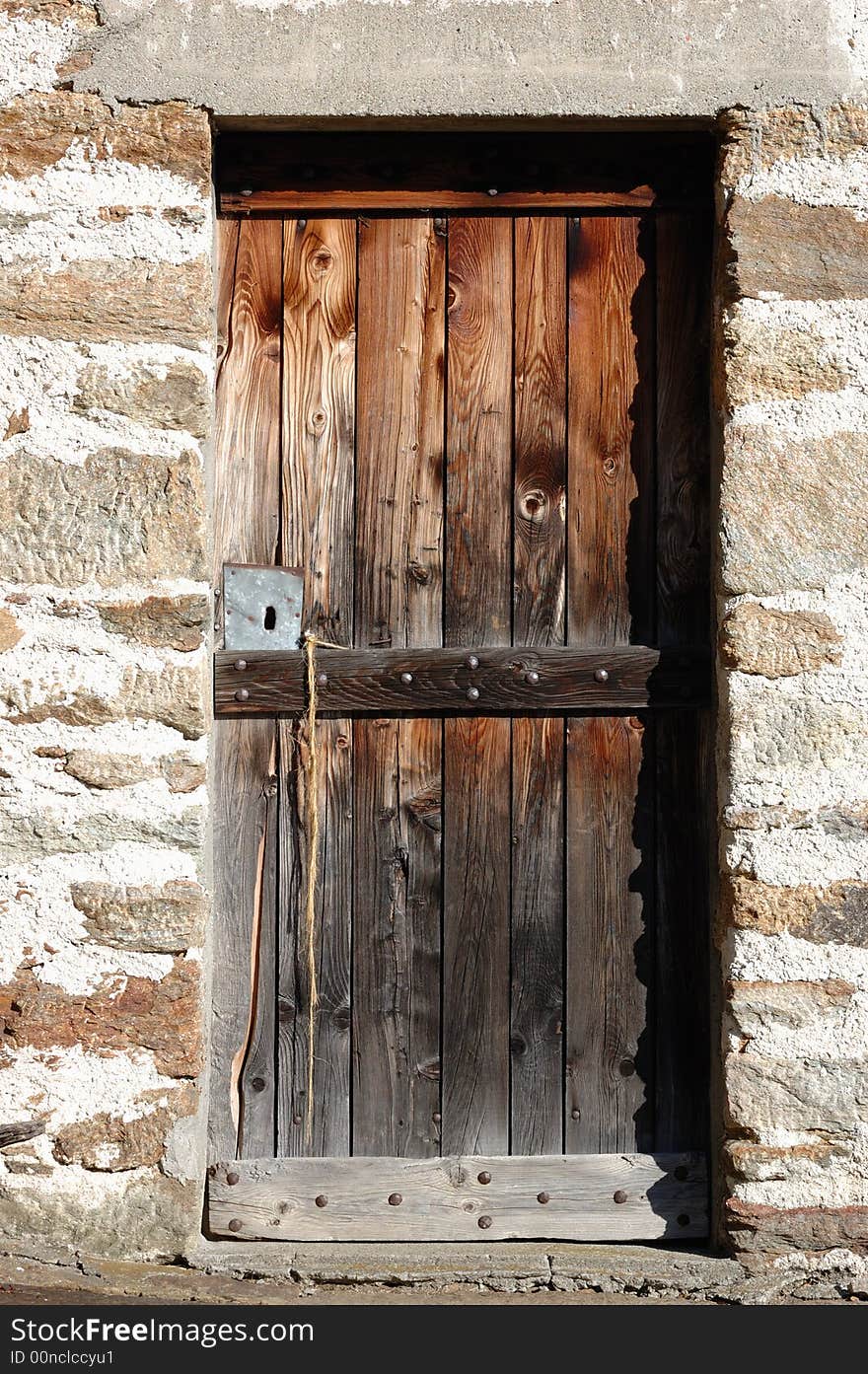 Close up photo of a old wooden door.