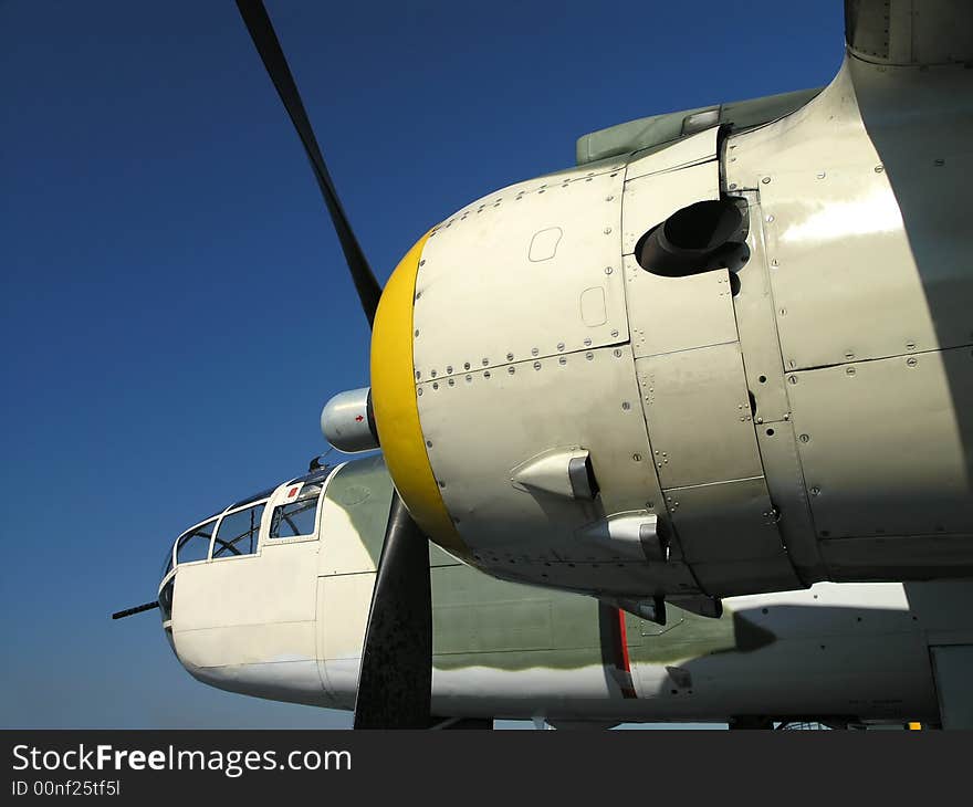 B-25 Engine and Nose