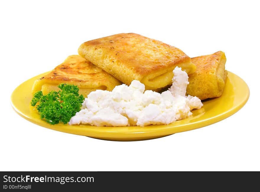 Fried blintzess with curd