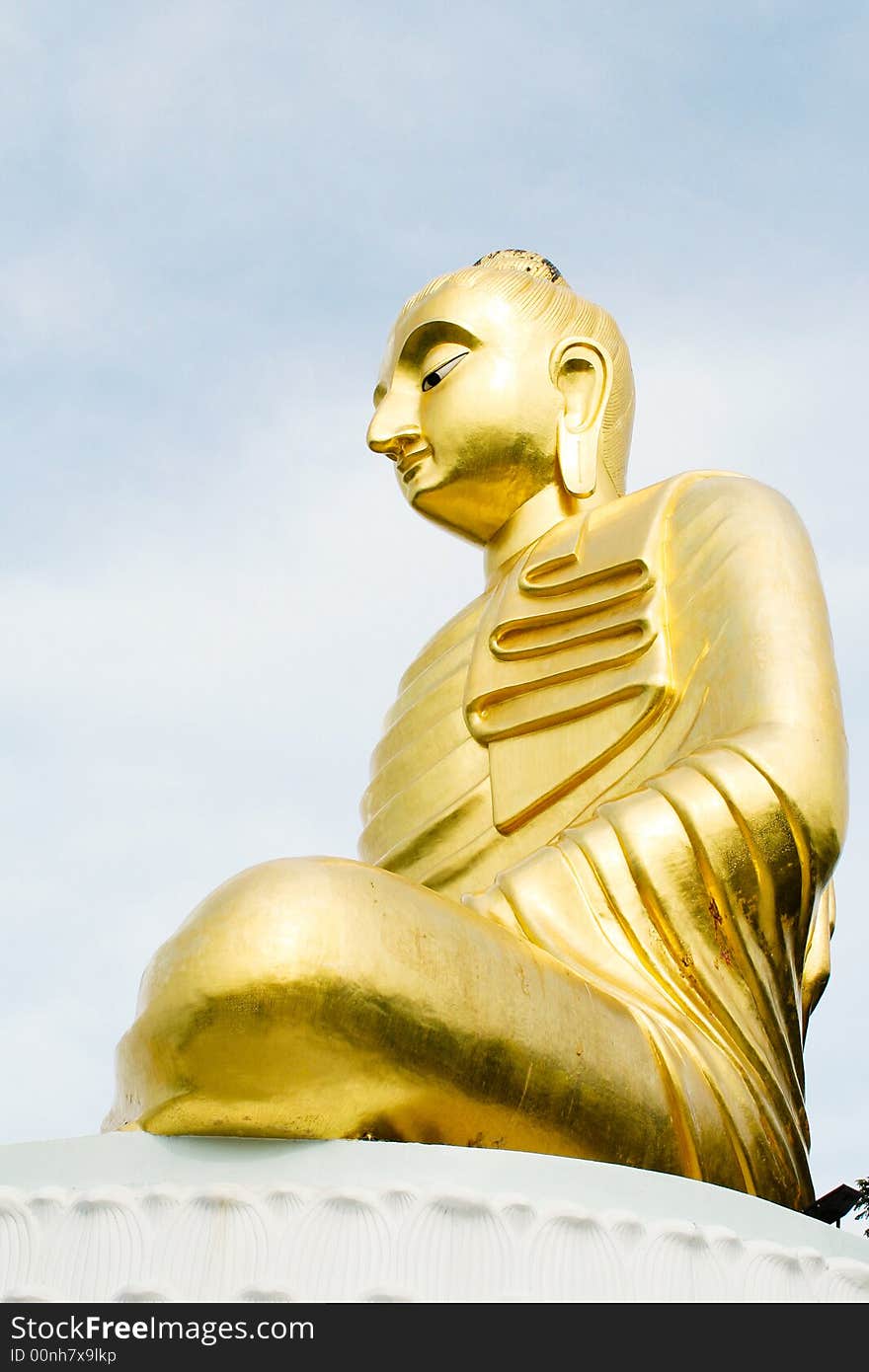 Image of buddha statue in Thailand.